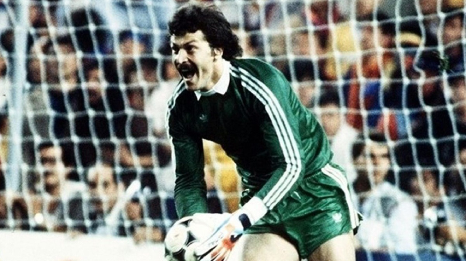 «Έφυγε» στα 65 του ο Χέλμουτ Ντουκαντάμ