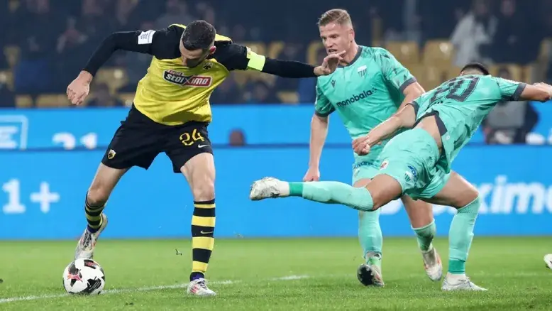 Super League: Η βαθμολογία στην κορυφή