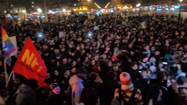 Γαλλία: Γιορτή για τον θάνατο του Ζαν – Μαρί Λεπέν