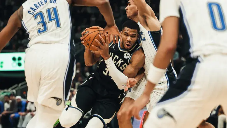 Βαθμολογία NBA: Νίκη τετράδας για Μπακς, ήττα για τους Σέλτικς