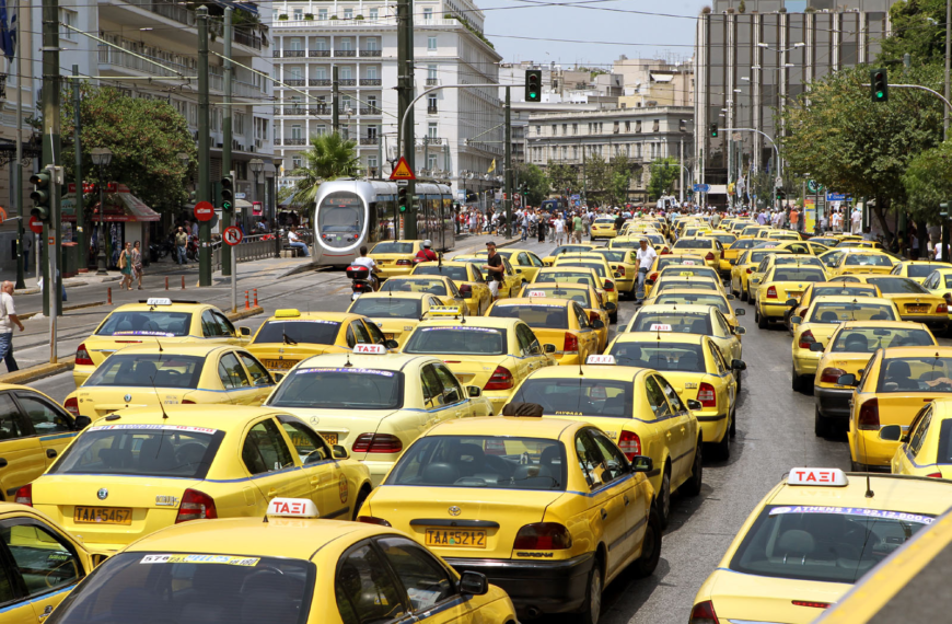 ΣΑΤΑ: Απεργία των ταξί στις 19/2