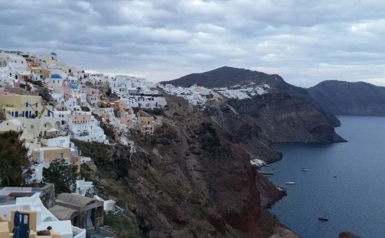 Σαντορίνη: Σεισμοί μέχρι 4,9 Ρίχτερ