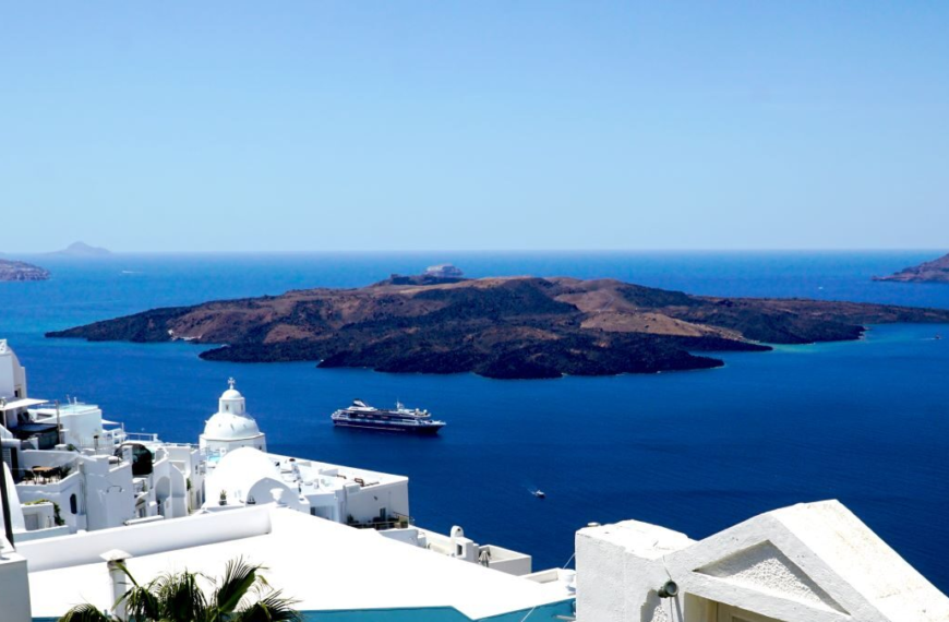 Σαντορίνη: Σε ύφεση η σεισμική δραστηριότητα 