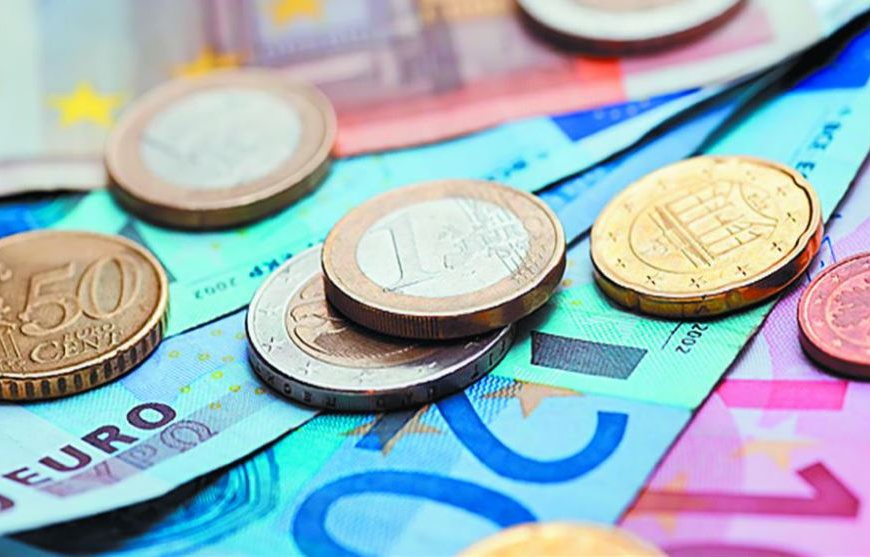 19 Επιδόματα με προπληρωμένη κάρτα