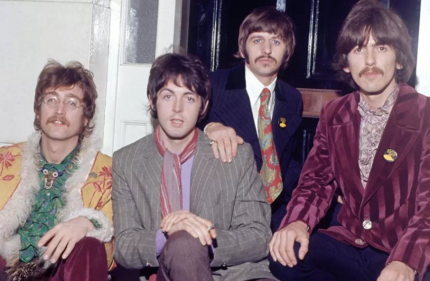 Πως οι Beatles κέρδισαν Grammy δεκαετίες μετά τη διάλυση τους;