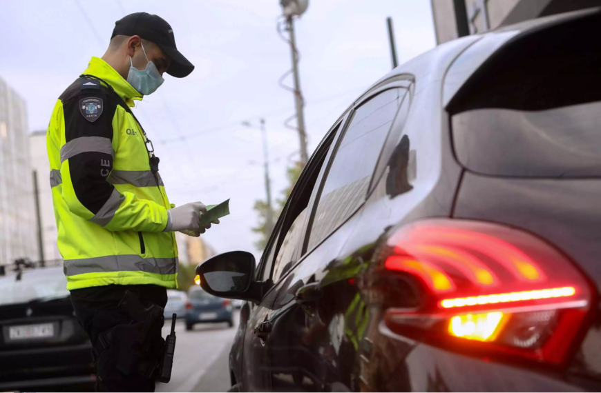 6 έγγραφα που πρέπει να έχετε πάντα στο αμάξι