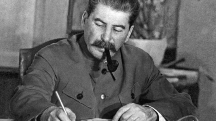 Σαν σήμερα 5/3: Πέθανε ο Ιωσήφ Στάλιν
